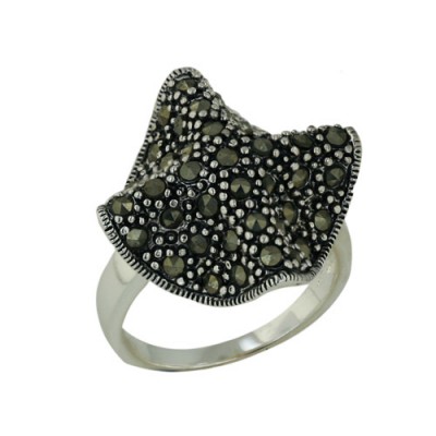 Brass Ring W/ Pinch Folds