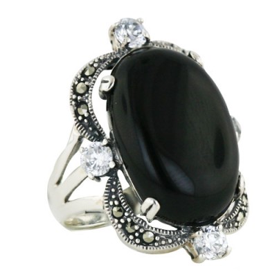 Brass Ring Oval Onyx W/ Ms And 4 Clear Cz