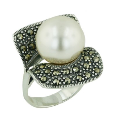 Brass Ring W/ Faux Pearl And 2 Sheets Of Ms
