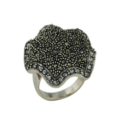 Brass Ring 28*28Mm Dome Wavy Edge W/Cl Cz Around