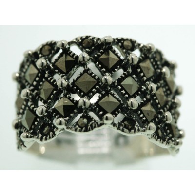 MARCASITE RING SQ CUT BAND SDUTS OXIDIZED
