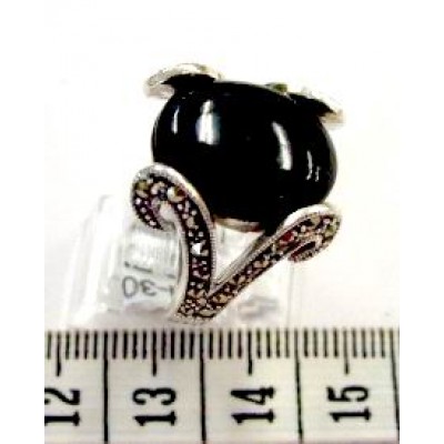 Marcasite Ring 17X14mm Oval Cabochon Onyx with Swirl both S