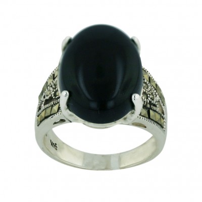 Marcasite Ring 18X13mm Onyx Cabochon Oval with Square Cut Row