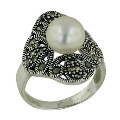 Marcasite Ring White Fresh Water Pearl Center with Marcasite Aro