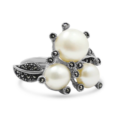 Marcasite Ring 3 White Fresh Water Pearl with Marcasite Leaf