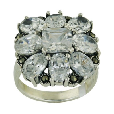 Marcasite Ring 20X20mm Round with 8 Pcs Clear Cubic Zirconia Oval Flower Peta