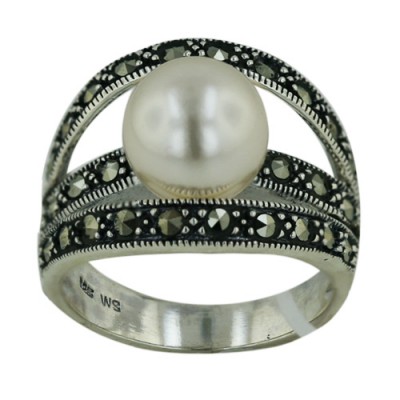 Marcasite Ring with 3 Up and Down Line with Faux Pearl