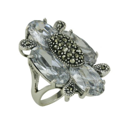 Marcasite Ring with Marcasite in Center and 4 Clear Cubic Zirconia As Petals