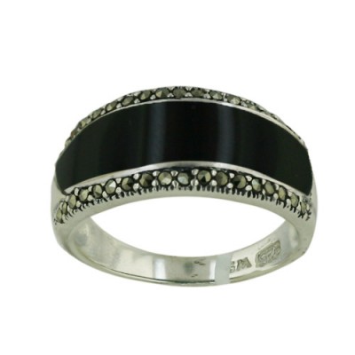 Marcasite Ring Band with Onyx with Marcasite on The Sides