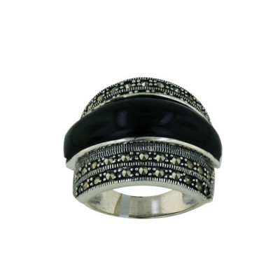 Marcasite Ring with Onyx and 2 Rows Marcasite Border