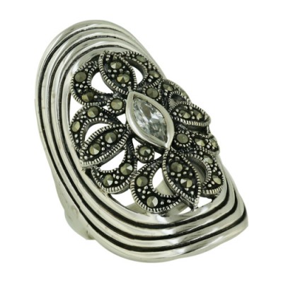 Marcasite Ring Oval Wide Band Filigree Marqui Center with Clear