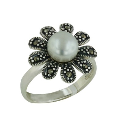 Marcasite Ring 9 Petals Flower with 7.5mm Fresh Water Pearl Center