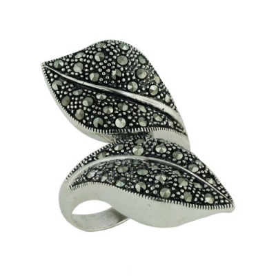 Marcasite Ring 2 Interlaced Leaves