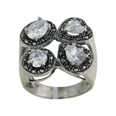 Marcasite Ring with 5M Round 7M Tear Drop 6M Heart 5X7mm Olivine