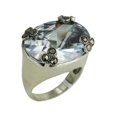 MS Ring 18X22Mm Oval Clear Cz Marcasite Clover On