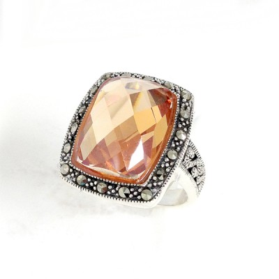 Marcasite Ring Champ. Oval Dome Chess Cut Marcasite