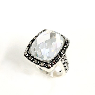 Marcasite Ring Clear Oval Dome Chess Cut Marcasite