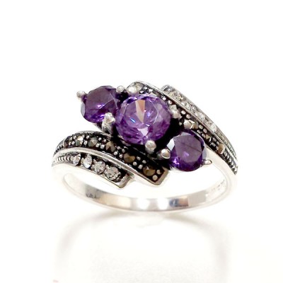 Marcasite Ring 3 Amethyst Cubic Zirconia Clear Crystal Lines