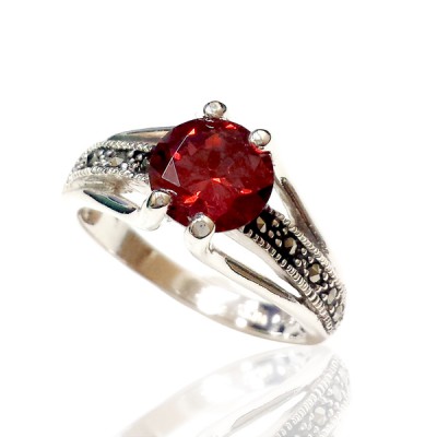 MS Ring 8Mm Gn Cz Ms Line Each Side Oxidize
