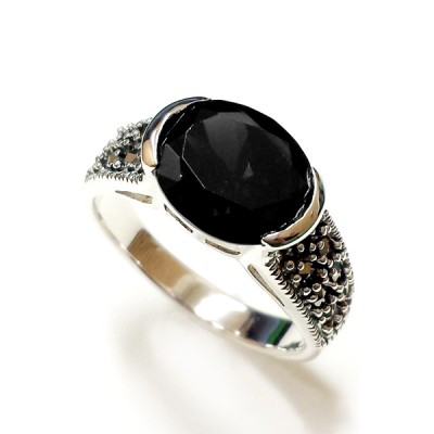 MS Ring Black Cz Oval