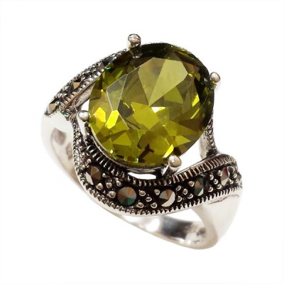 MS Ring Rd Olivine Cz W/ Ms Curved Line Down & Top