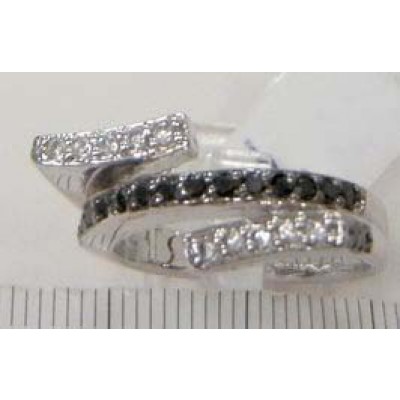Sterling Silver Ring Oppositive Black+Clear Cubic Zirconia