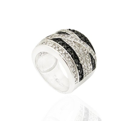 Sterling Silver Ring Black Cubic Zirconia Back+Criss Cross Cubic Zirconia Lines