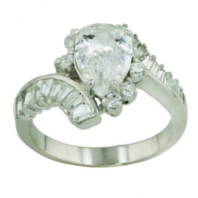 Sterling Silver Ring Clear Cubic Zirconia Tear Drop+6 Cubic Zirconia Petals with Clear Channel Sett