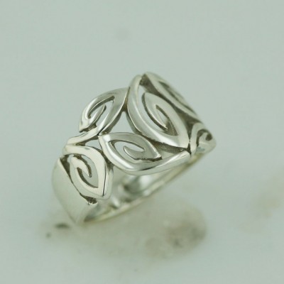 Sterling Silver Ring Plain Open Leaves