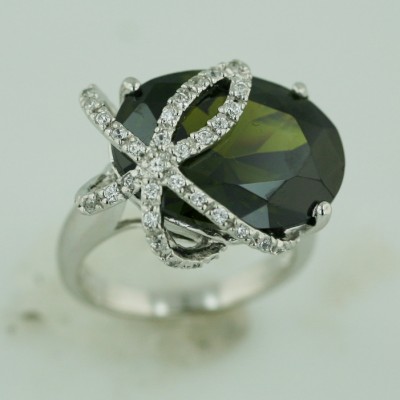Sterling Silver Ring 20X15mm Oval Olivine Cubic Zirconia+Clear Cubic Zirconia Open Lines