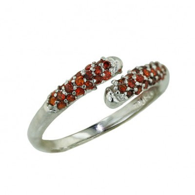 Sterling Silver Ring Oppositive Garnet Cubic Zirconia Lines