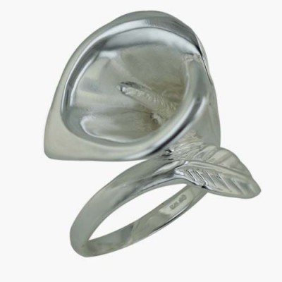 Sterling Silver Ring Plain Flower with Line Texture Leaf Side--E-coated/N