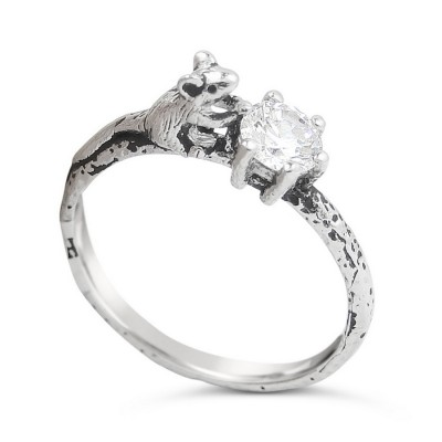STERLING SILVER RING 5MM CLEAR CUBIC ZIRCONIA WITH SQUIRREL & TAIL AS BAND