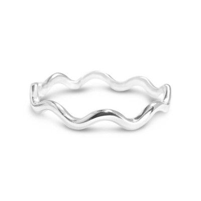 Soft Waves Silver Ring
