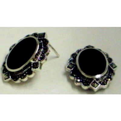 Marcasite Earring Oval Onyx with 4 Piece Swiss