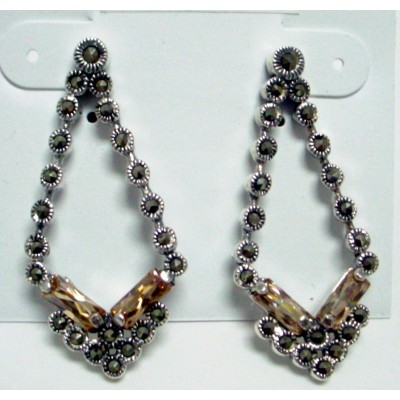Marcasite Earring Rhombus Shpd Drop with 2 Pcs Champagne Cubic Zirconia Baguette