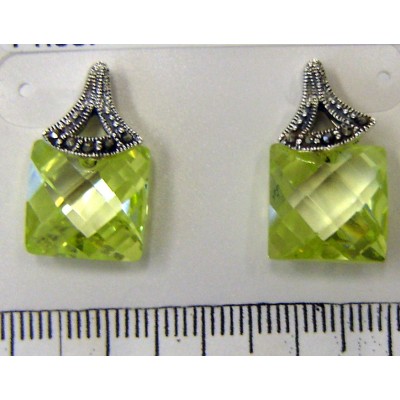 Marcasite Earring 12X12mm Apple Greencz Chess Cut Square with Tri