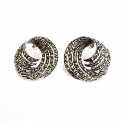 Marcasite Earring Four Swirl Lines Round Shape