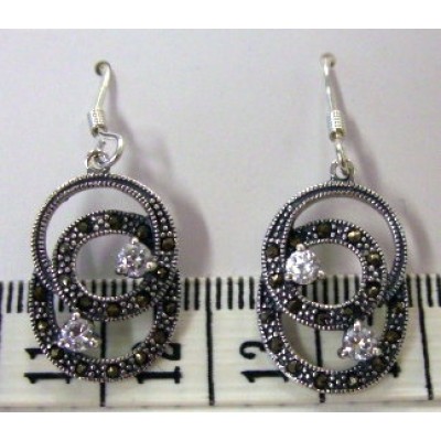 Ms Earg Looping Swirl W/ 2Pcs Clr Cz+French Wire