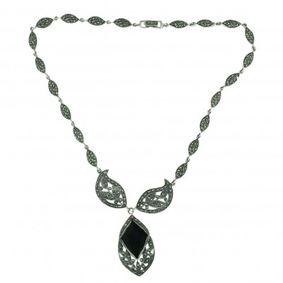 Marcasite Leaf+Rhombus Onyx Inlay