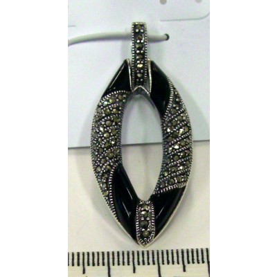 Marcasite Pendant Hollow with Onyx