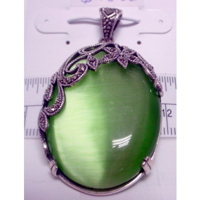 MARCASITE PENDANT OVAL GREEN CAT EYES WITH FILIGREE FLWR ON TO