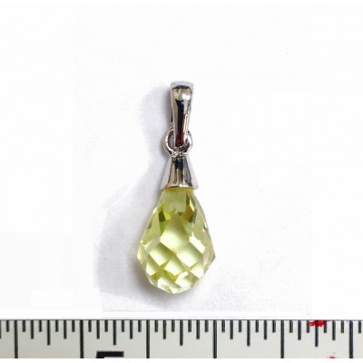 Sterling Silver Pendnat 10Mm Peridot Cubic Zirconia Briolette Drop