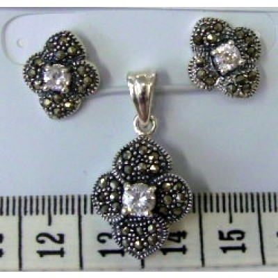 Marcasite Set Clear Cubic Zirconia Ctr Flower