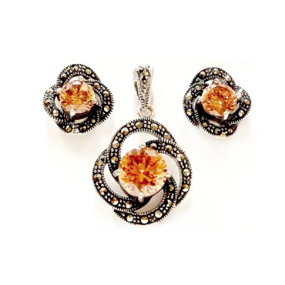 Marcasite Set Flower with Champange Cubic Zirconia