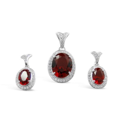 STERLING SILVER SET OVAL RUBY GLASS+CLEAR CUBIC ZIRCONIA AROUND P