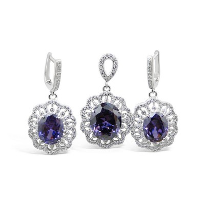 STERLING SILVER SET OVAL AMETHYST CUBIC ZIRCONIA RADIATING CUBIC ZIRCONIA LINES