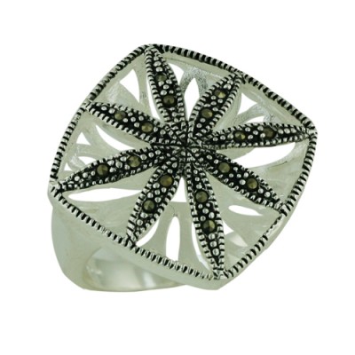 Brass Ring Square Stud Open Marc. Flower