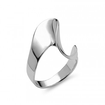 Sterling Silver Ring Plain Twisted Angled S with Lines at Side