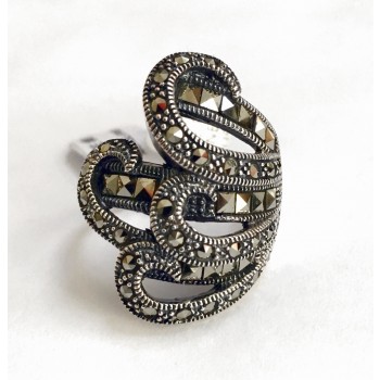 MS RING 4 WAVY LINES 3 SQUARE CUST MARCASITE LINE